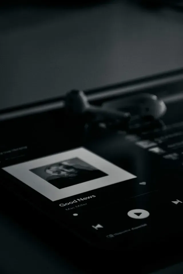 Spotify, Apple Music, Deezer, piattaforme di streaming